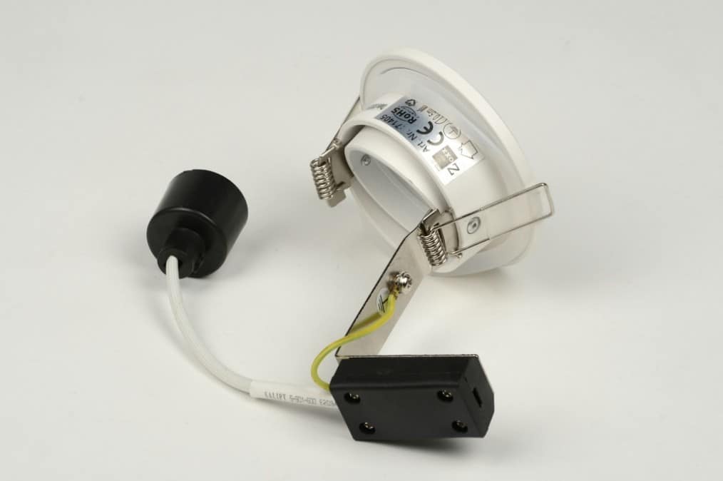Zeemeeuw geestelijke gezondheid Norm IP65 kantelbare LED inbouwspot wit | LEDshoponline.be