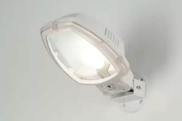 White outdoor lamp
